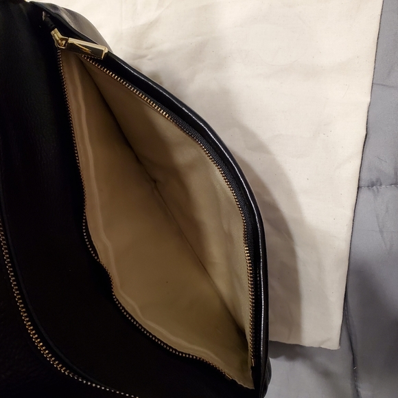 SOLD!  Tory Burch Reva Clutch - Picture 3 of 3